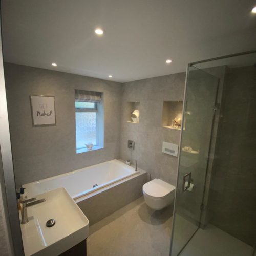 Luxury Family Bathroom with Alcoves